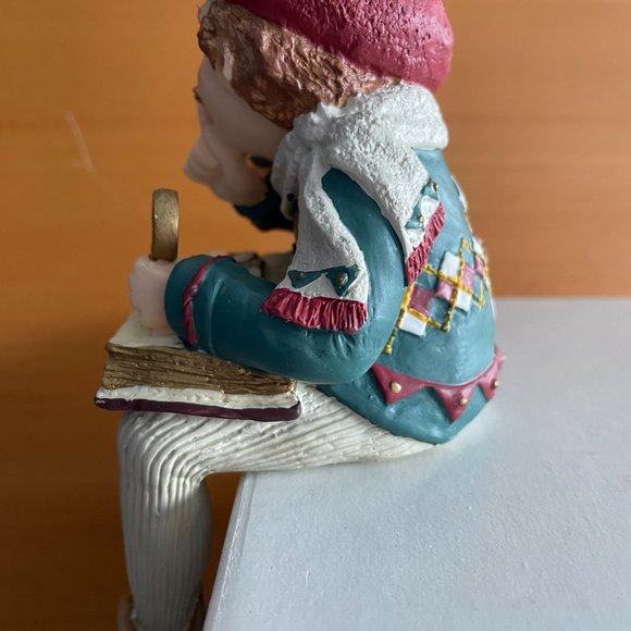 Male keeper of libraries - Picture 4 of 5